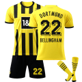 Miniatyrbillede 1 af 2: 22-23 Dortmund børne hjemmefodboldtrøje med nr. 22 Bellingham sokker 26