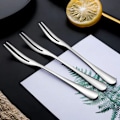 Miniatyrbilde 4 av 5: Små gafflar i rustfritt stål for cocktail-appetittvekkere, dessertfester, 10 deler, 2-tann fruktgaffel