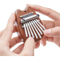 Pikkukuva 1 / 5: 2-osainen mini 8-näppäimen Kalimba-peukalopiano lahja, sopii olemaan