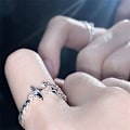 Miniatyrbild 3 av 8: n Stil Silver Color Ins Star Rings Enkelt mode justerbart F