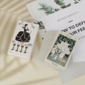 Miniatyrbild 4 av 5: Tarot De Carlotydes med engelsk guidebok spådom för kort