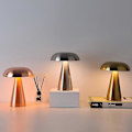 Miniatyrbild 1 av 5: LED Svamp Bordslampa Uppladdningsbar Touch Tre-tons Belysning För Café Bar Restaurang Vardagsrum Sovrum Studierum Dekoration-1st Gold