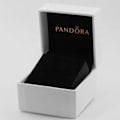 Miniatyrbilde 4 av 4: Pandora Sparkling Wishing Star Charm, Gullfarget Trippel Lag Design