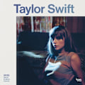 Pikkukuva 1 / 4: Taylor Swift 2025 Neliöseinäkalenteri 30cm x 30cm Monivärinen Monivärinen 30cm x 30cm