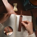Miniatyrbillede 5 af 5: Læder Bogmærke Bundt, Klassiske Syet Bogmærker, Læder Bogmærker med Snøre, Sideskillemærker Læsegaver til Bogelskere