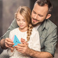 Pikkukuva 6 / 6: Pyramid Speed Cube - ABS-materiaalista valmistettu Pyraminx ilman tarroja | Kannustaa oppimaan taikakuution | Sujuva pyörivä palapeli | Visuaalisesti miellyttävä palapelilelu darts