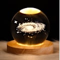 Miniatyrbillede 1 af 6: 3D Saturn Krystal Kugle Natlampe til Børn Glaskugle Natlampe med Træbase Fantasifuld Dekoration Krystal Kugle Saturn LED Galaxy Planet Natlampe Nebula