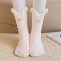 Miniatyrbillede 2 af 2: Dames 3D Dyr Vinter Varme Bløde Fluffy Seng Sokker Kvinder Lounge Slipper Gulv Sokker Rabbit