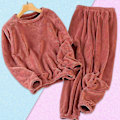 Miniatyrbild 3 av 4: Tjockt Varmt Dam Pyjamas Set Enfärgad Tröja Rund Hals Pyjamas För Tjej Kvinna Älskare Mamma Rose Red 3XL