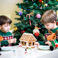 Pikkukuva 6 / 8: 5 kpl Mini Lumikkohahmoja Joulu Miniatyyri Lumikko Hartsi Lumikko Hatulla käsitöihin DIY Joulujuhliin
