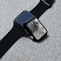 Pikkukuva 3 / 5: Karkaistu lasinen näytönsuoja Apple Watch 40 mm - Kiiltävä musta musta musta