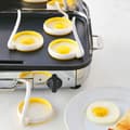 Miniatyrbilde 2 av 5: Sett med to omelettringer - Eggbakeringer - Stekt eggform - Kjøkkenbakeform - Eggform - Eggbakeform - Liten eggform - Pannekakeform