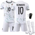 Miniatyrbillede 6 af 7: 25-26 Portugal udebanesæt hvid fodbolduniform sæt Nr. 7 Ronaldo Nr. 10 B Silva trøje 8 B Fee 11 Phillips Størrelse 7 med sokker Size 7 with socks #XS