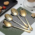 Miniatyrbillede 1 af 3: Guld serveringsskeer 4 stk Inklusive 2 serveringsskeer 2 hulleskeer zdq