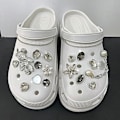 Miniatyrbillede 2 af 5: 17st Skoberlocker i sølv til Croc Charms, Clog Dekoration Bil