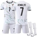 Miniatyrbillede 1 af 7: 25-26 Portugal udebanesæt hvid fodbolduniform sæt Nr. 7 Ronaldo Nr. 10 B Silva trøje 8 B Fee 11 Phillips Størrelse 7 med sokker Size 7 with socks #16