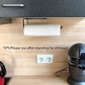Miniatyrbillede 2 af 5: Køkkenrulleholder Selvklæbende Køkkenrulleholder Rulleholder Vægmontering til Køkken og Badeværelse Ingen Boring