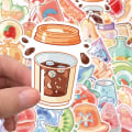 Miniatyrbilde 3 av 4: 40stk Tegnede Kawaii Drikke Klistremerker Estetiske Trendy Smak Drikke Klistremerker Bærbar PC Vannflasker Telefon Voksne