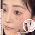 Pikkukuva 2 / 5: Ultraohut nestemäinen eyeliner-silmäkynä 02KALLT TE BRUNT 02KALLT 02Cold Tea Brown