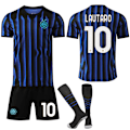 Pikkukuva 1 / 2: 2025-2026 Internazionale Milano Lasten ja Aikuisten Kotipelipaita Setti Sukkien Kanssa No.10 Lautaro No.10 Lautaro S