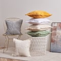 Pikkukuva 4 / 5: IC Ren Vit Tyynynpäällinen Leveäsivusauma 45x45 cm (18x18 tuumaa) 2 kpl, Pehmeäraitainen Manchester Neliönmuotoiset Koristetyynynpäälliset
