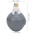 Miniatyrbillede 2 af 7: Astronaut Askebæger Guld Måne Tema Harpiks Materiale Dekorativ Dyb Kapacitet Bærbart Askebæger med Låg til Hjemmekontor