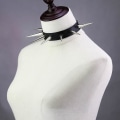Pikkukuva 4 / 5: Suuri pitkä piikikäs choker punk-kaulus naisille ja miehille niiteillä koristeltu choker paksu kaulakoru gootti korut metalli gootti emo asusteet oranssi