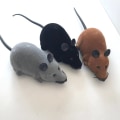 Pikkukuva 3 / 4: 1 st Grå fjärrstyrd kattmus leksak 3 år barn present grå leksak