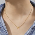 Miniatyrbilde 5 av 5: Skyrim Rustfritt stål A-z Initial Letter Halskjede for kvinner Trend Minimalistisk Alfabet Choker Halskjede Smykker Bursdagsgave Gullfarge B
