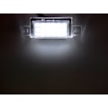 Miniatyrbild 3 av 5: Volvo 745 765 945 965 skyltbelysning styling nummerplåt led