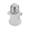 2 st AC100-240V 4A E27 lamphuvud konverteringsbas, lampadapter