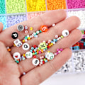 Miniatyrbillede 3 af 5: 24 Gitter Perforeret Glas Hirse Perler Akryl Bogstav Perler DIY J