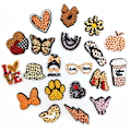 Miniatyrbillede 4 af 5: 20 stk. 3D-sandaler til pynt (leopardprint), skocharms