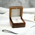 Miniatyrbillede 4 af 5: Firkant træringæske til 2 ringe smykkeskrin opbevaring håndlavet