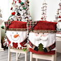 Miniatyrbild 4 av 5: Set med 2 julstolsryggar, tomte, snögubbe, ren