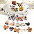 Miniatyrbillede 1 af 5: 20 stk. 3D-sandaler til pynt (leopardprint), skocharms