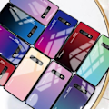 Miniatyrbild 1 av 10: gradient härdat glas  för Samsung S10