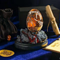 Miniatyrbilde 2 av 3: Drageeggpynt, Krystallklar Harpiksdrageskulptur Egg