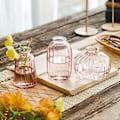 Miniatyrbillede 2 af 5: Sæt med Farvede Glasvaser - Unik Pynt til Hjemmet, Blomster og Gaver ( )