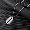 Pikkukuva 3 / 4: Kaulakoru - Terä | Terät - Silver Edition | Unisex S