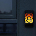 Pikkukuva 4 / 5: Aurinkovoimalla toimiva 66 LED liekki seinävalaisin, vedenkestävä valonsäätö puutarhaan, nurmikolle, ulkokäyttöön