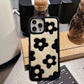 Miniatyrbilde 4 av 5: Kompatibel med iPhone 13 Pro Myk Tekstur Søt Blomst Stoffbeskyttelse