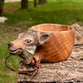 Miniatyrbillede 2 af 2: Håndskåret Trækop - Dyreform - Bærbar Camping Drikkekop - Ulv