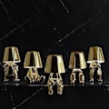 Miniatyrbilde 5 av 5: Thinker Karakter Dekor Bordlampe Kreativ Liten Gullmann Led Bordlampe Berøringskontroll Dimbar Jern Harpiks Skrivebordslys (Mr WHERE Gull)
