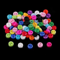 Pikkukuva 2 / 5: 100 kpl Candy Color 2-reikäinen pyöreä hartsinappi ompeluun, askarteluun, leikekirjaan 6 mm (6 mm)