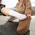 Pikkukuva 4 / 5: Naisten tohvelit Platform Mini Boots Lyhyt nilkkuriturkki Fleece Vuorattu Lenkkarit Kotitossut Liukumattomat Saappaat Ulkokäyttöön 35 CHESTNUT