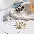 Pikkukuva 1 / 5: Viktorian tyylinen helmiäisrunko ja Micro Pave Spider Brossi Pinssi Hopeasävy Gootti Asusteet Pinssi Repuille