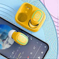 Pikkukuva 2 / 5: Bluetooth-kuulokkeet Tarjoukset Kosketuslangattomat Bluetooth-kuulokkeet Macaron-väri Mini Näkymättömät Binauraaliset Korvan sisäiset Bluetooth-kuulokkeet (Keltainen)