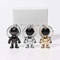 Miniatyrbillede 3 af 4: 3D astronaut rumvæsen nøglering legering gave nøglering holder gadget sølv