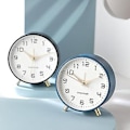 Miniatyrbild 3 av 4: Ny Nordisk Ljus Lyx Alarmklocka Tyst Student Frostad Metall Skrivbords Klocka Net Red Enkel Klocka{jkw} (Vit)